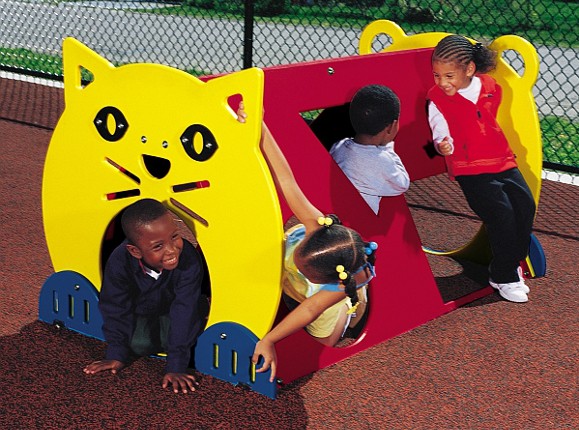 up66503-cats-den-commercial-playground-equipment